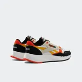 Championes Reebok Classic Leather 2400, capellada de cuero y gamuza en color blanco, beige, negro, naranja y amarillo.