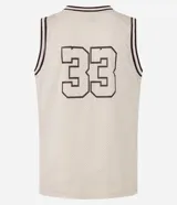 Musculosa deportiva de baloncesto color crema con cuello redondo y ribete en marrón. Estampado frontal con la palabra "Miami" y el número 33 en marrón.