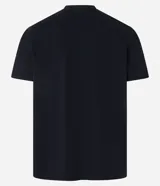 Remera negra de algodón con estampa de un auto deportivo y texto en color naranja.