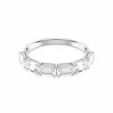 Brazalete rígido plateado con cristales blancos talla octogonal engarzados.