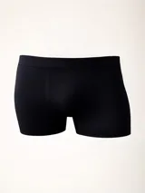 Boxer blanco de microfibra sin costuras, confeccionado en poliamida y elastano.