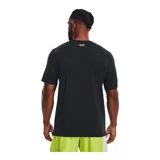 Remera negra de Under Armour con logo de la marca en blanco y amarillo.
