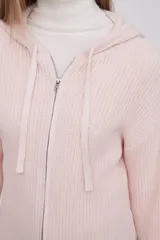 Cárdigan rosa claro con capucha, cierre frontal con cremallera y corte holgado.
