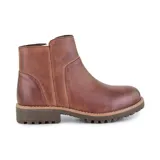 Bota corta marrón de cuero con suela track y cierre lateral.