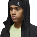 Campera deportiva negra con capucha y cierre frontal completo. Logo de Jordan bordado en el pecho.