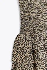 Bermuda de tiro alto con nido de abeja elástico y volantes, con estampado animal print.