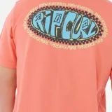 Remera Rip Curl color salmón con logo ovalado estampado en el pecho.