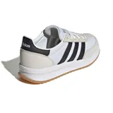 Championes Adidas Run 70s 2.0, color blanco con detalles en negro y beige.