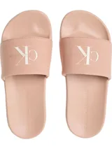 Ojotas rosadas con logo CK en la tira superior.