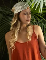 Bandana de satén estampada, marca Barrington, de 70cm x 70 cm.