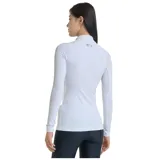 Remera deportiva blanca de manga larga con cuello alto y logo de Under Armour en el cuello.
