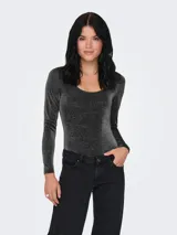 Body negro con glitter plateado, de manga larga y escote redondo.
