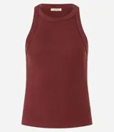 Musculosa blanca de algodón con cuello redondo y sisas anchas.