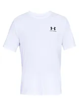 Remera celeste de Under Armour, corte clásico, mangas cortas y logo estampado en el pecho.