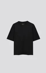 Remerón negro de corte extra oversize con hombros caídos y cuello redondo.