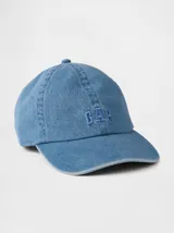 Gorro de gabardina de algodón color celeste, con logo de la marca bordado en el frente.
