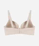 Soutien básico color piel, con relleno y base reforzada, de microfibra.