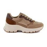 Championes Korium Molly de estilo casual, con plataforma chunky, cordones negros y combinación de texturas en color negro, marrón y beige con detalles dorados.
