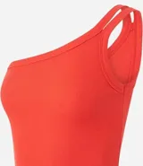 Blusa de rib color marrón, con escote asimétrico de un solo hombro y doble asa.