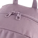 Mochila Puma Phase color lila con logo blanco estampado en el frente.