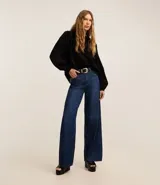 Pantalón de jean wide leg de tiro alto, color azul oscuro.