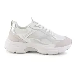 Championes deportivos American Sport modelo Kayla, color blanco con detalles en gris y plateado. Confeccionados en malla y material sintético, con suela de goma y cordones.