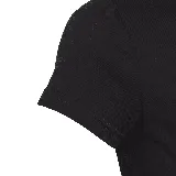 Camiseta Adidas Essentials Big Logo, color negro con logo grande en color fucsia.