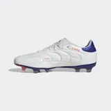 Championes de fútbol Adidas Copa Pure 2 Pro, color blanco con detalles en azul y rojo.