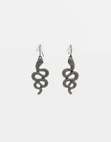 Par de aros colgantes cortos con forma de serpiente, con cierre tipo hippie.