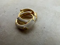 Aros trepadores de plata con cinco circonitas engarzadas.