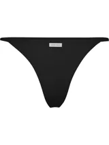 Colaless de hilo Calvin Klein, modelo Cotton Modal Bare, color negro, confeccionada en algodón modal y elastano, con cintura elástica y logo de la marca en el frente.