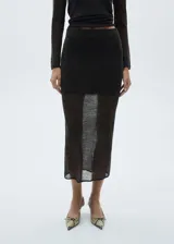 Falda midi de punto fino color gris oscuro, con cintura elástica y forro interior. Diseño recto y semitransparente.