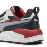 Championes Puma X-Ray 2 Square, color negro con detalles en blanco, con cordones y logo de la marca en lengüeta y lateral.