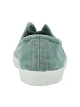 Zapatillas Natural World modelo Greece, color verde agua, sin cordones, fabricadas en España con algodón orgánico y suela de goma.