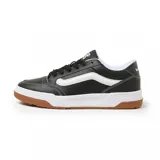 Zapatillas urbanas Vans Hylane de cuero sintético negro con detalles en blanco.