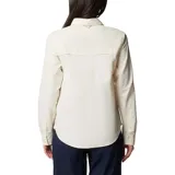 Camisa negra de manga larga para mujer, marca Columbia, modelo Silver Ridge 3.0. Confeccionada con tejido de secado rápido y protección solar UPF 50.