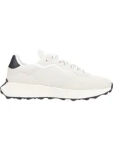Zapatillas de running de corte bajo, con paneles de malla y ante, suela dentada, y detalles distintivos de Tommy Jeans.