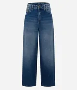 Pantalón wide leg cropped de jeans con tiro alto, trabillas en la cintura, cierre tradicional por botón y cremallera, bolsillos y bajo cortado.
