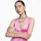 Par de aros pequeños de cristal facetado color rosa, con forma octogonal y cierre de pasador con bisagra.