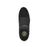 Zapatillas de skate color negro con detalles en marrón y suela blanca, diseño clásico y cómodo.