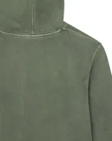 Buzo hoodie negro de algodón con capucha, cordón ajustable y bolsillo tipo canguro.