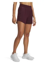 Short deportivo Under Armour Vanish de mujer, color borgoña, con cintura elástica y logo de la marca en la pierna izquierda.
