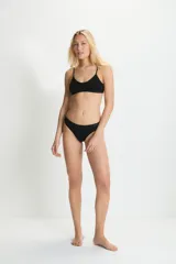 Colaless negra de microfibra.