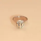 Anillo de plata 925 con aplique en oro 18k con el símbolo de psicología.