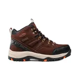 Bota de senderismo Skechers Relaxed Fit Relment Pelmo, color marrón, con cordones, capellada de gamuza, material sintético y malla impermeable. Cuenta con plantilla acolchada Skechers Air-Cooled Memory Foam y suela de goma flexible con dibujo de tacos y alta tracción.