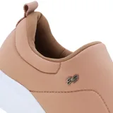 Championes deportivos casuales Usaflex Larisa color piel con suela blanca.