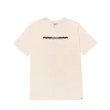 Remera color crema de corte recto, con cuello redondo y mangas cortas. Presenta un estampado horizontal con el logo de Caterpillar en el pecho y etiqueta con el logo en el dobladillo.