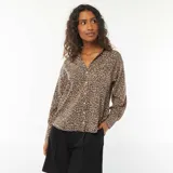 Camisa fluida de manga 3/4 con estampado animal print.