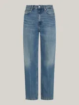 Pantalón de jean celeste de corte amplio, talle alto y pierna recta.