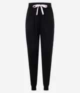 Pantalón de pijama negro con cintura elástica, detalle de lazo rosa y ribete blanco en los laterales.